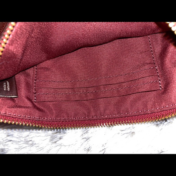 Burgundy Coach Wristlet Hand Wallet - Picture 5 of 6